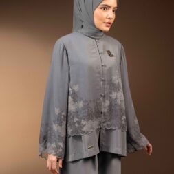 BLUS BERMOTIF TENTREM KELABU