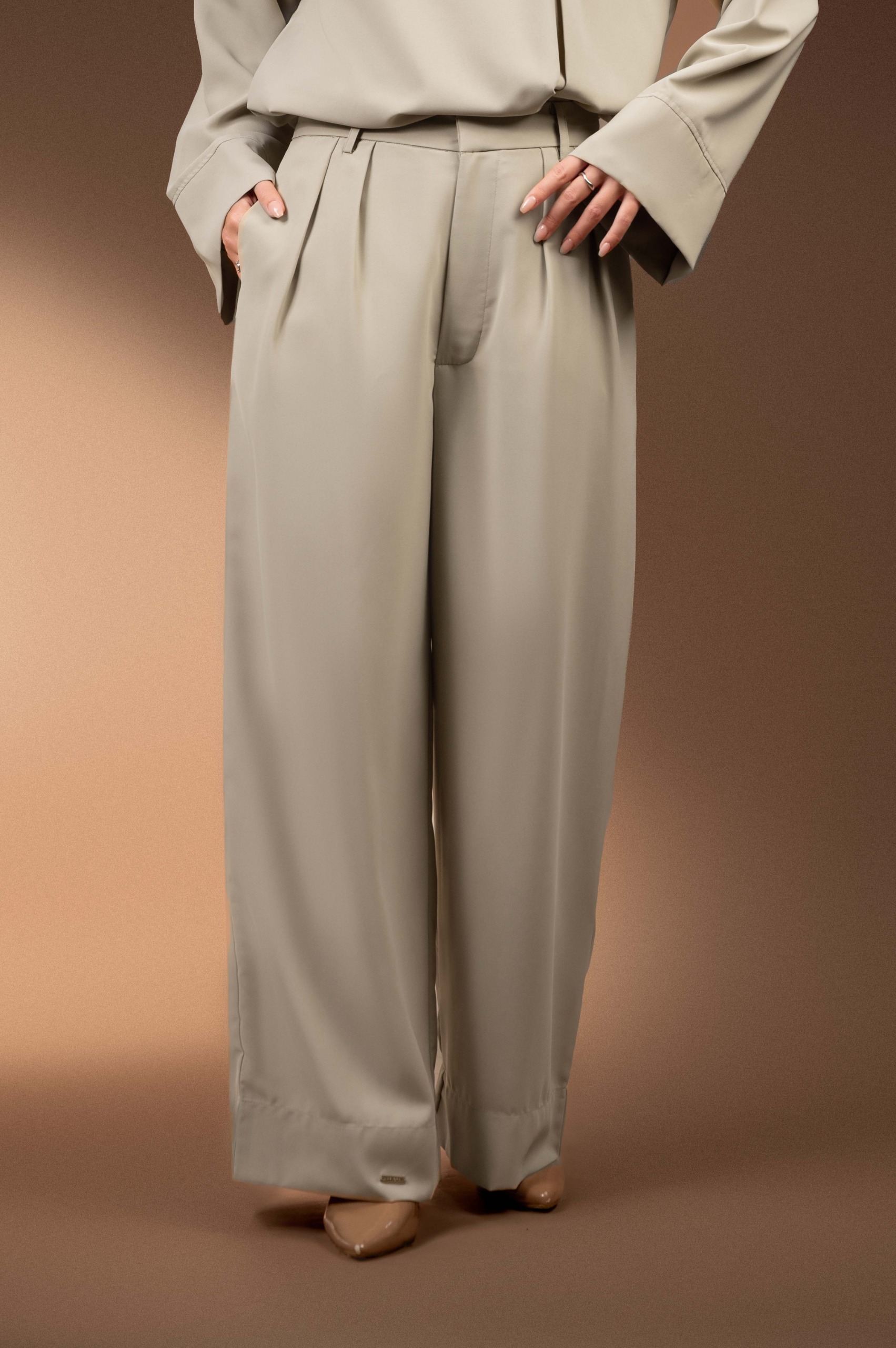 CELANA TENTREM SAVANA product image