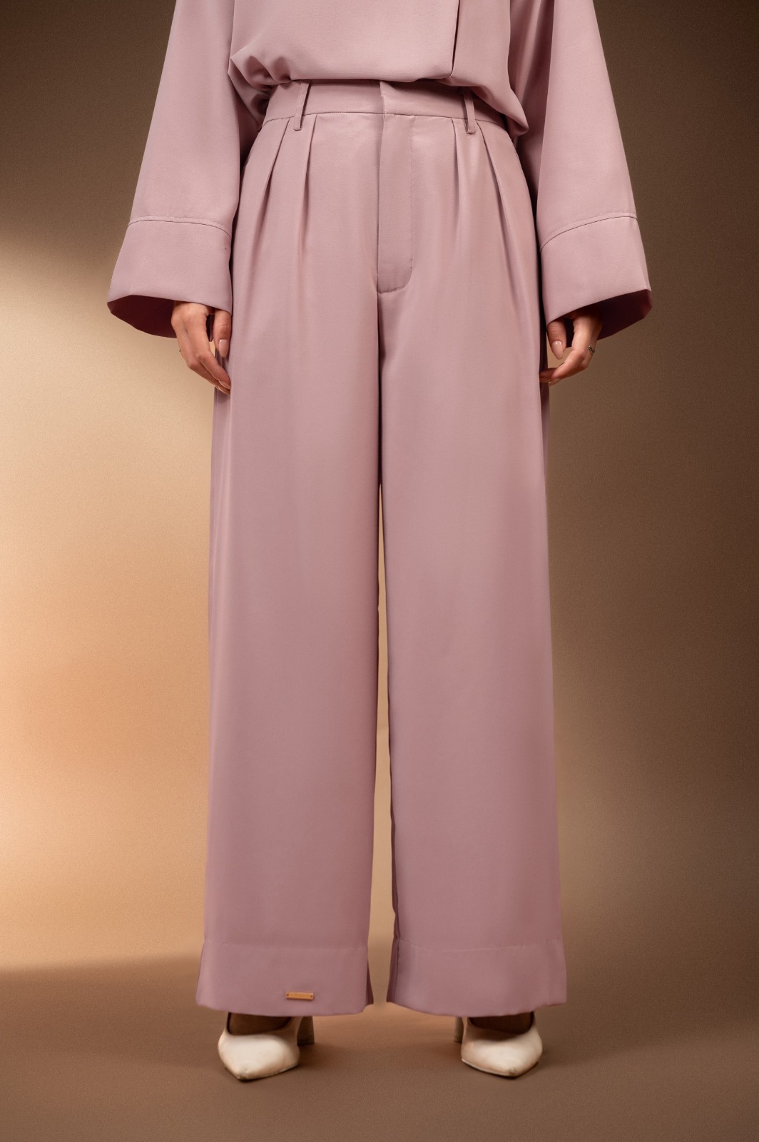 CELANA TENTREM SARI product image